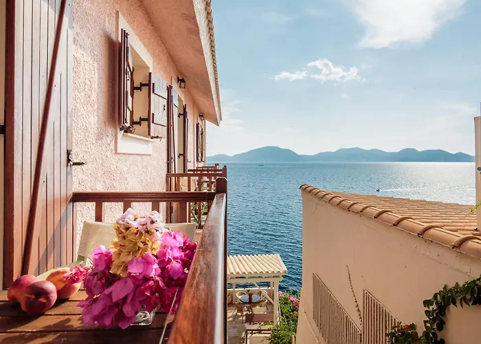 Cavos Inn Asos
