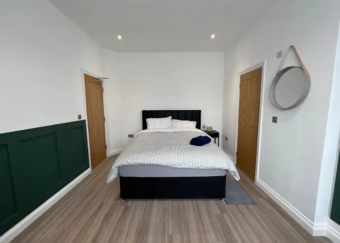 Luxury Rooms In Middleton