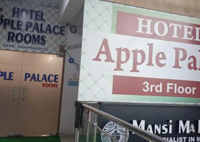 Hotel Apple Palace Surat