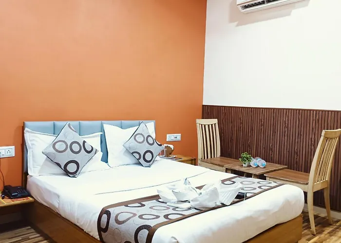 Hotel Apple Palace Surat