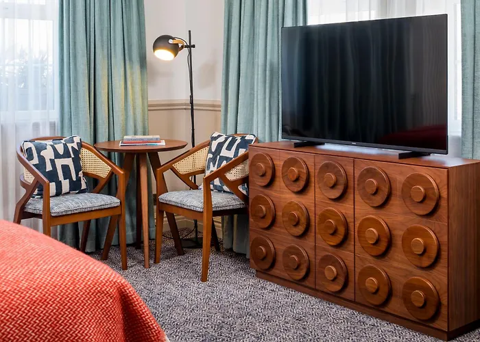 The White Horses By Everly Hotels Collection Brighton