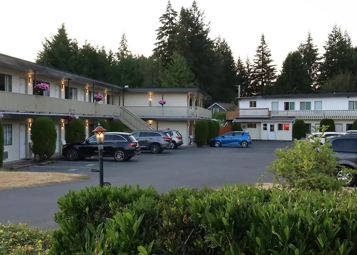 Skylite Motel Parksville
