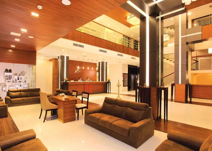 Holiday Vista Thekkady A Premium Hotel Near Periyar Wild Life Sanctuary With Sky View Pool