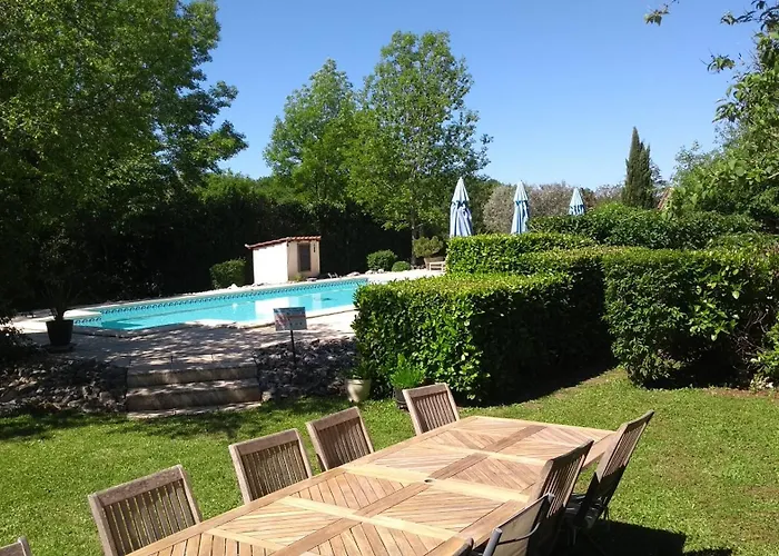 Hotel Domaine de Cadenne à Saint-Antonin
