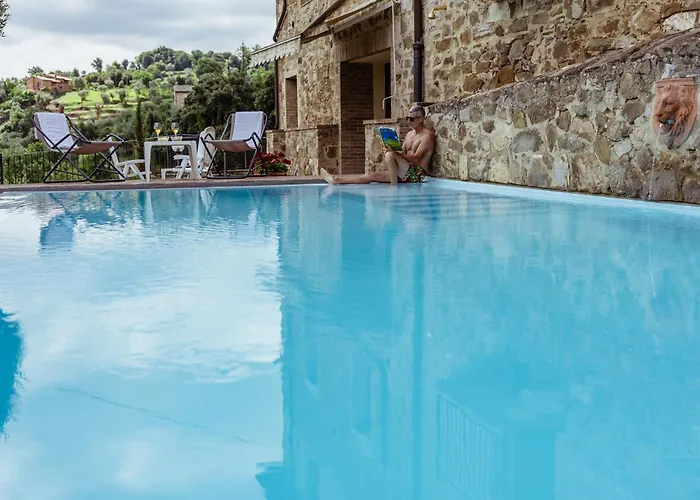 Hotel Vecchia Oliviera Montalcino