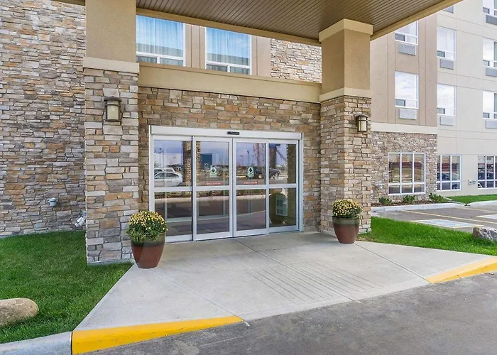 Comfort Inn & Suites Edmonton International Airport Nisku
