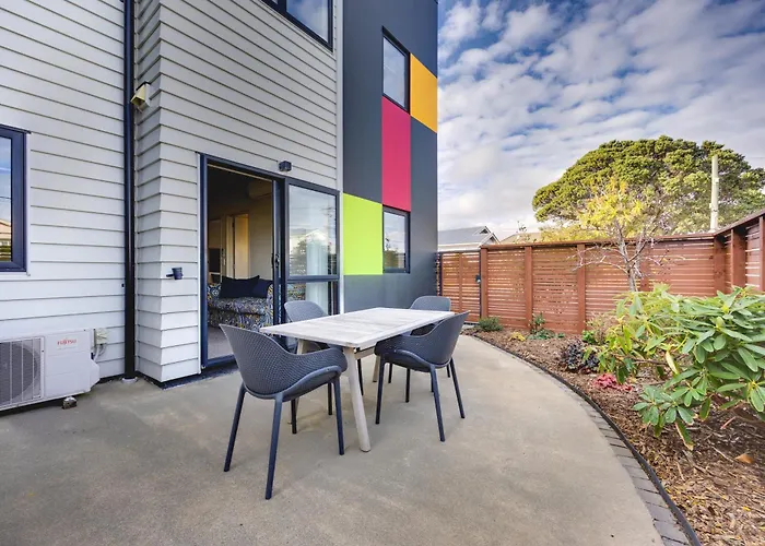 Ava Lodge Lower Hutt