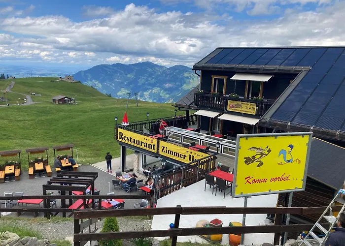 Ausflugs-Ski-Pistenhotel Klewenstock AUTO FREI nur mit der Pendelbahn erreichbar auf 1600müm Beckenried