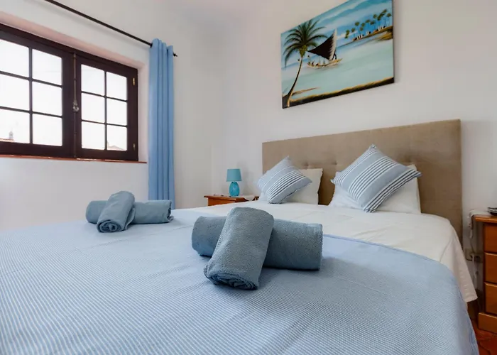 Familia Brito Hotel Porches 