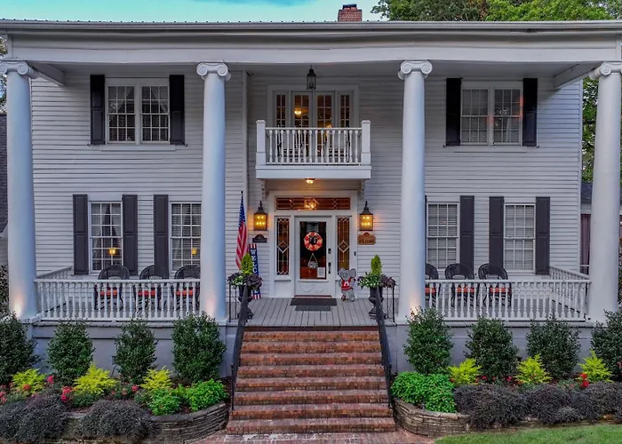 Bama Bed And Breakfast - Chimes Suite Tuscaloosa