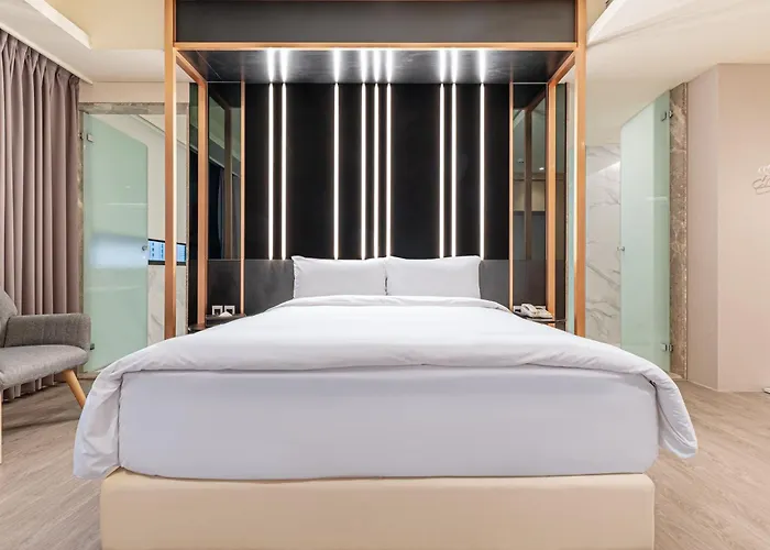 Check Inn Taichung Qinghai