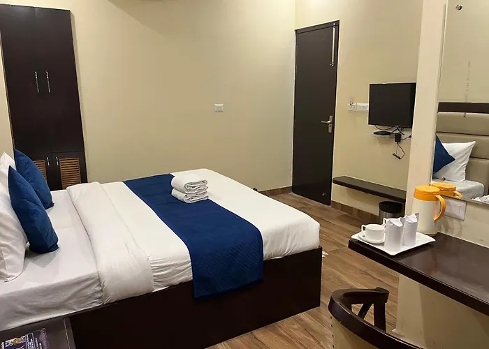 Hotel Mayur Palace Agra 