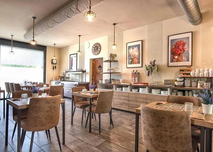 Hotel Residence Loren - Contact & Contactless Check-In Uster