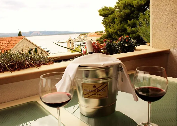 Villa Carmen Delux Privat Room! Bol