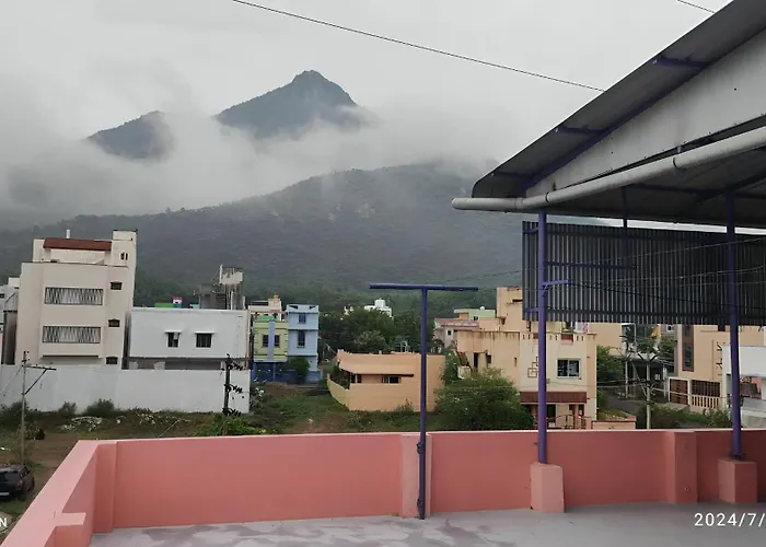 New Ramana Maharshi Pvt Guest House Tiruvannamalai