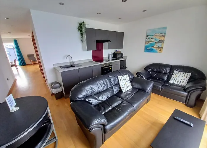 Cellar Cove Aparthotel Perranporth