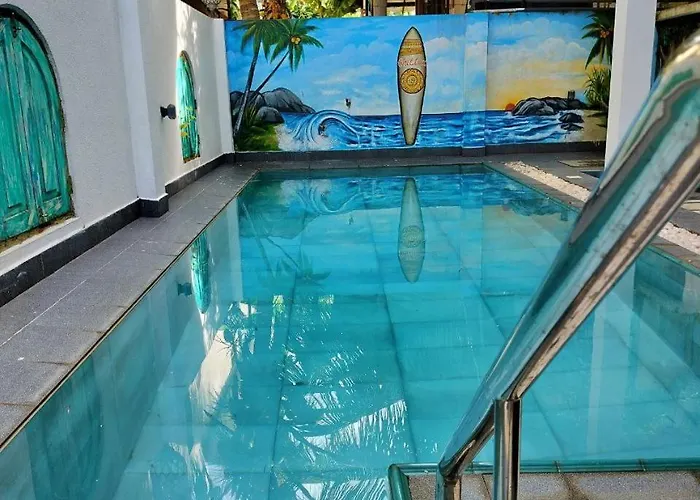 Chillax Villla Hotel Hikkaduwa