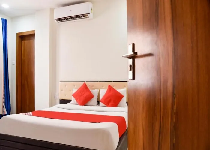 Hotel Square In Bhopal