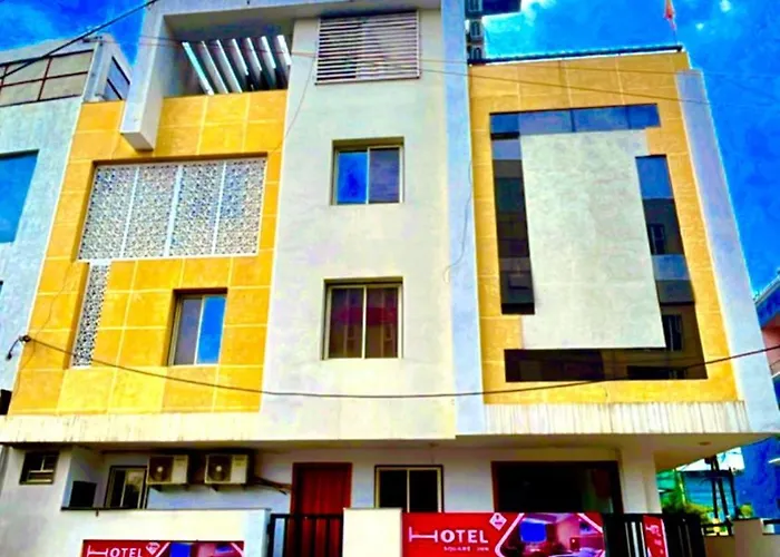 Hotel Square In Bhopal