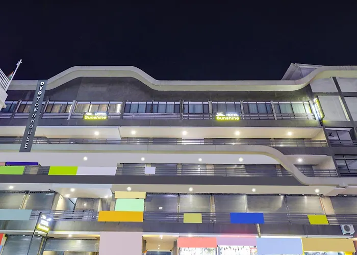 Super Townhouse Sunshine Hotel Rajkot