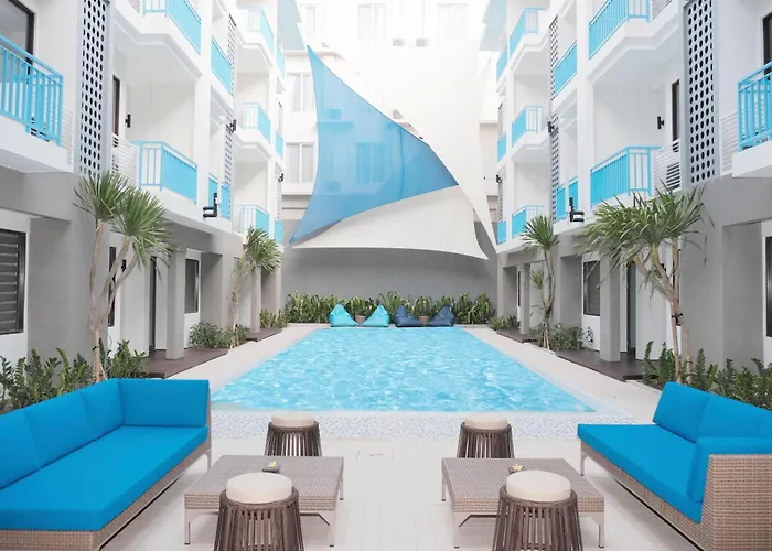 Bloo Bali Hotel Kuta 