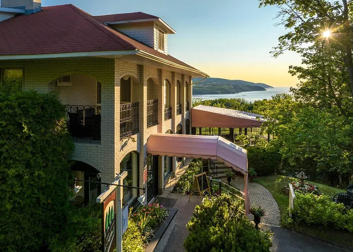Auberge Des Falaises La Malbaie