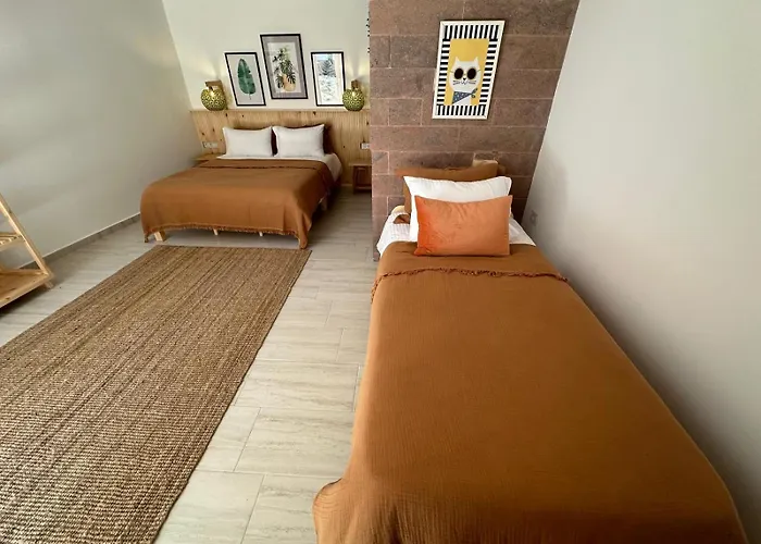 Monk Island Otel İzmir