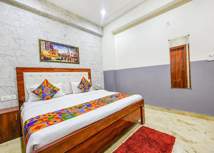 Fabexpress The Dms Residency Hotel Greater Noida