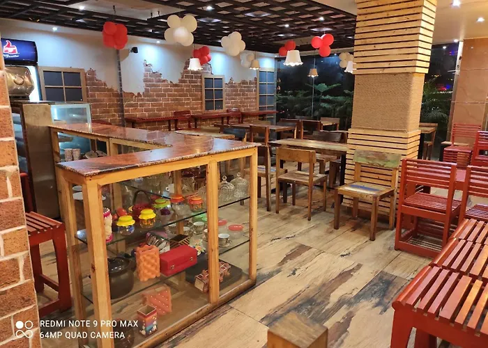 Hotel Yugantar & Banquets Prayagraj