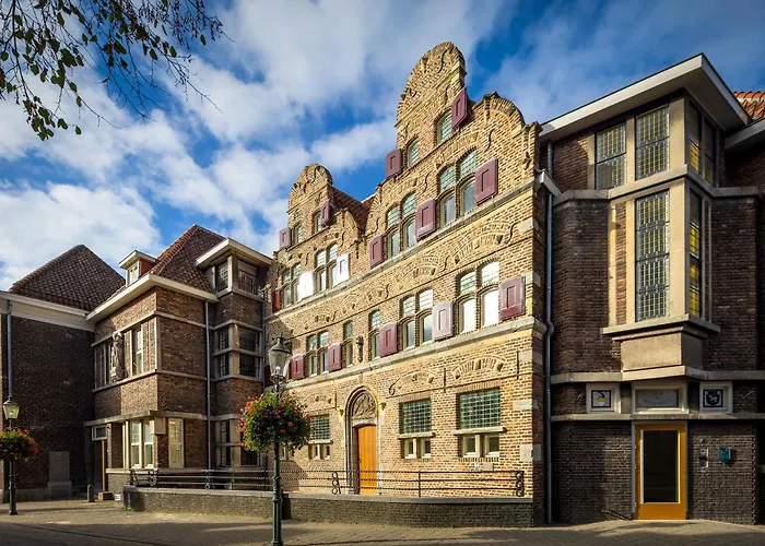 Stadsherberg Ald Weishoès - Hostel Venlo