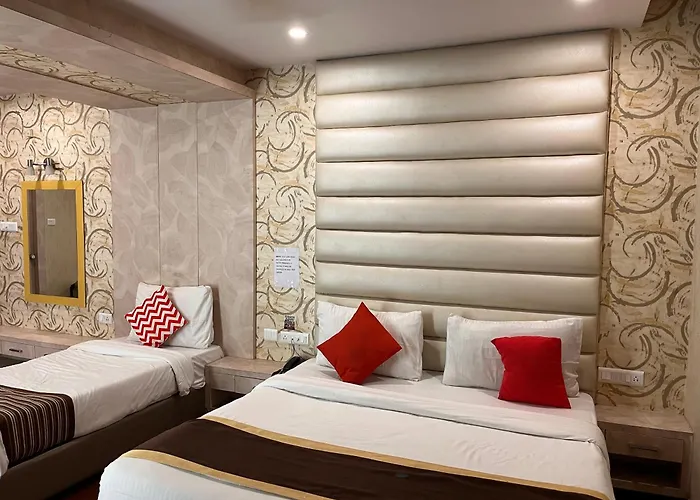 Hotel Ratana International Lucknow
