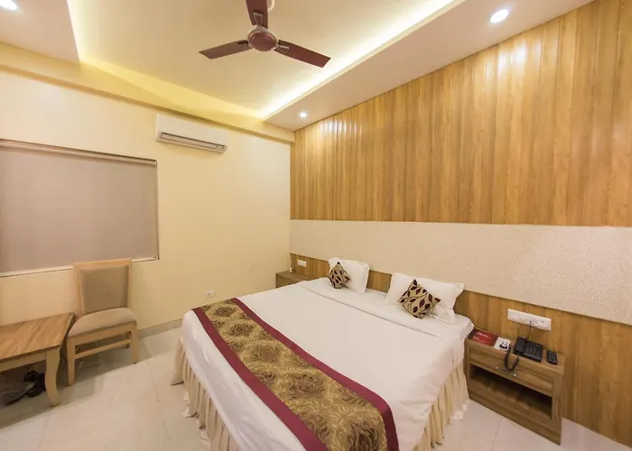 Hotel Ratana International Lucknow