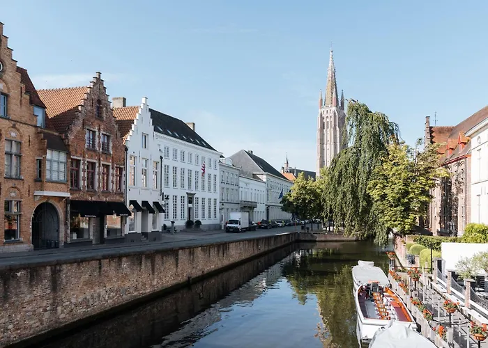 De Tuilerieen - Small Luxury Hotels Of The World Brujas