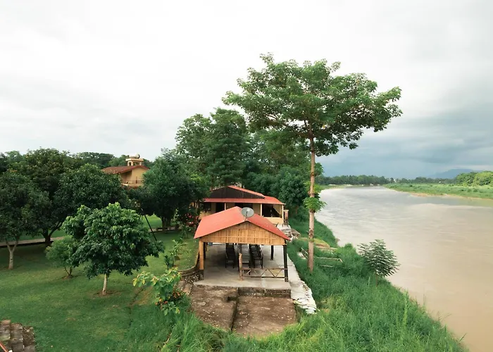 Wild Adventure Resort - Sunset Point Sauraha