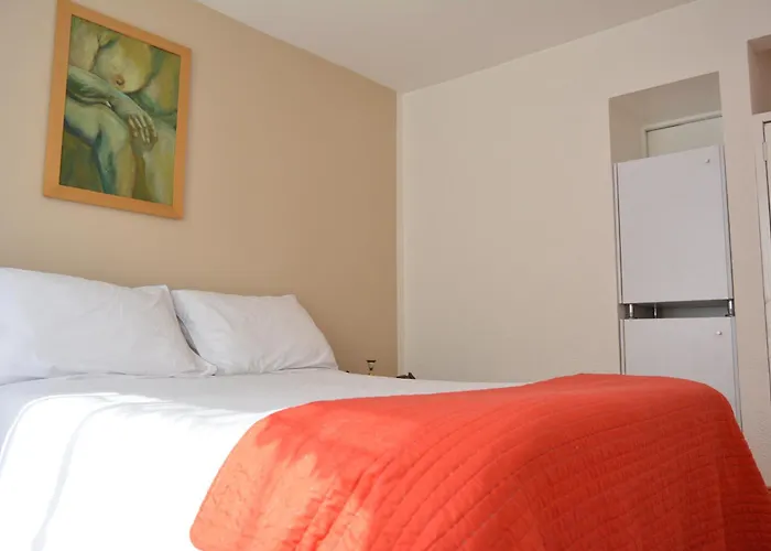 ApartaHotel Los Alcazares Bogotá