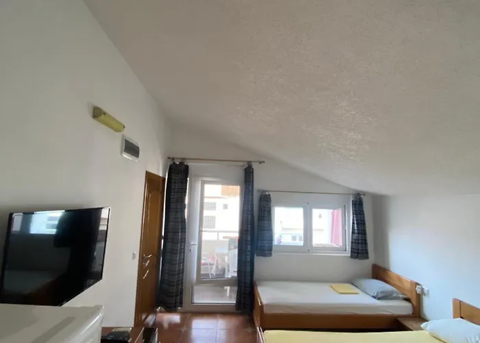 Guest House Nura Ulcinj