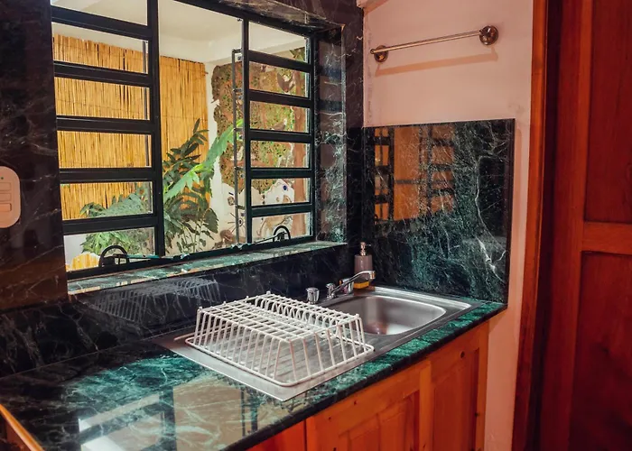 El Dragon Hotel San Marcos La Laguna