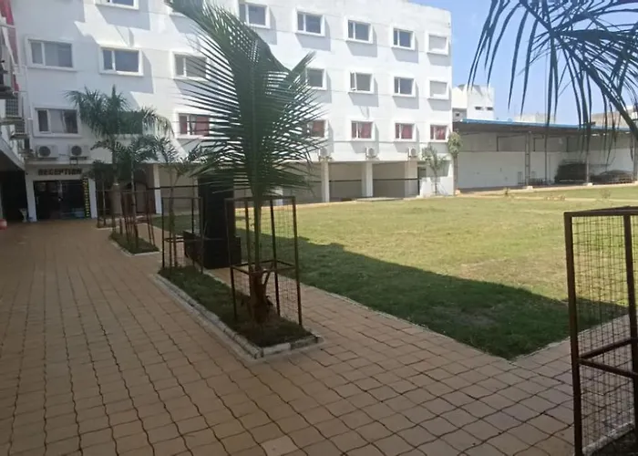 Hotel Shri Vardhan Ujjain