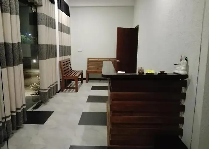 Nightingale Inn Kurunegala