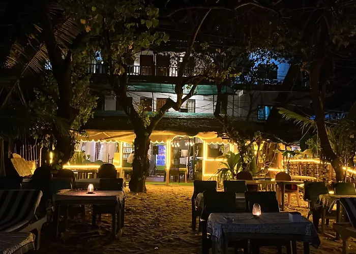 Hakuna Matata - Budget Stay At Arambol Beach, Goa