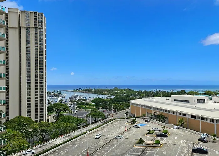 Ocean View Room At Ala Moana Hotel- Fees Include Honolulu