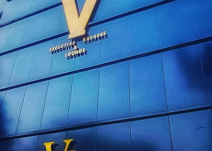 VI Hotel Bandung