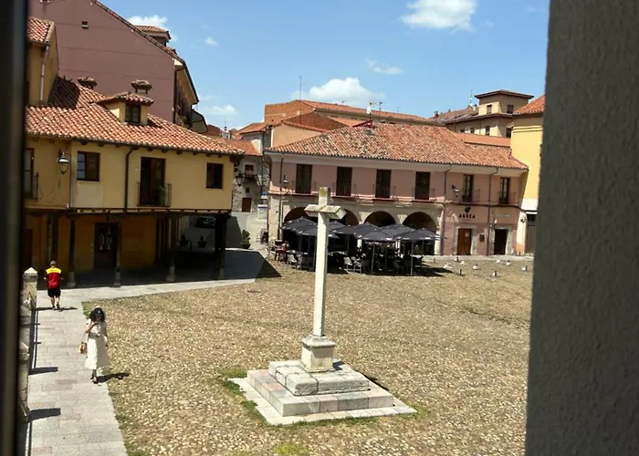 Pension Plaza Del Grano León
