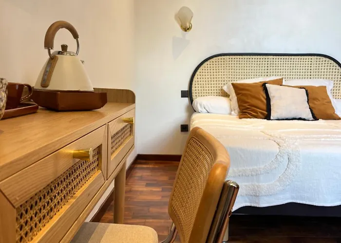 Savoy Hotel Le Bourget-du-Lac