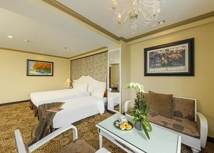 Chalcedony Grand Hotel Hà Nội