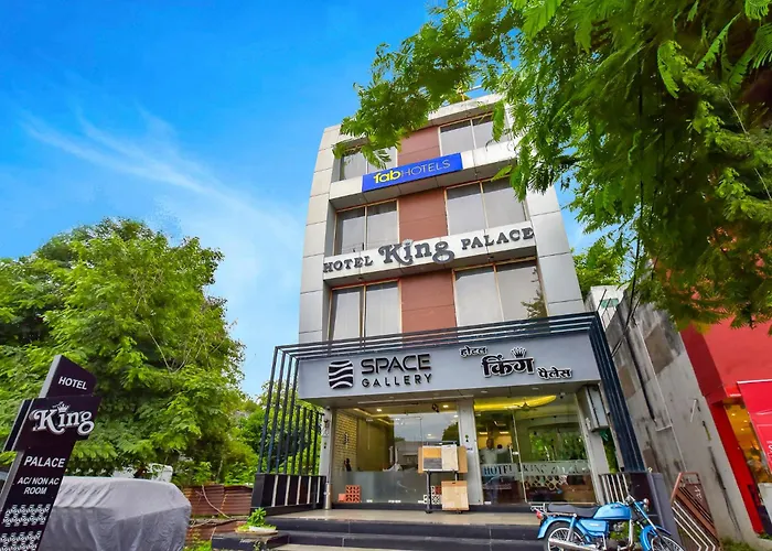 Fabhotel King Palace Ujjain