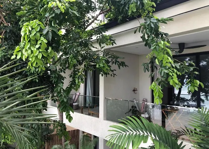 Frangipani El Nido Hotel