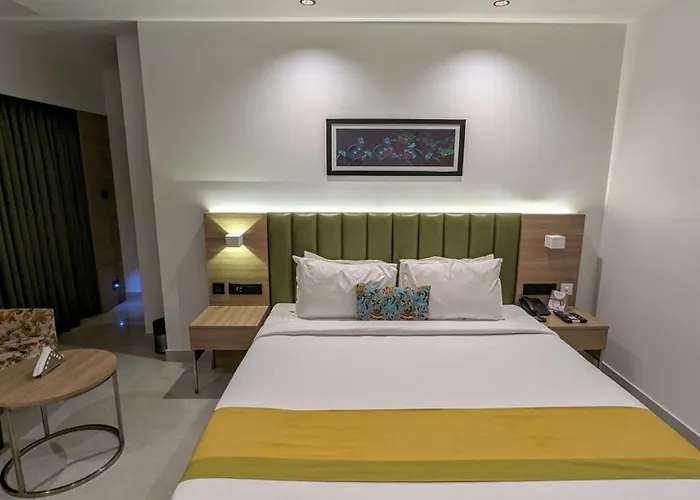 Hotel Park Residency Thrissur