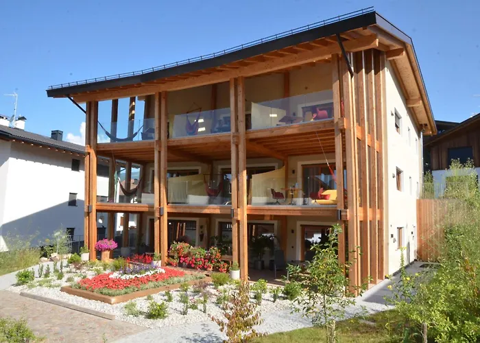 Kastelart - Karbon Aparthotel Castelrotto