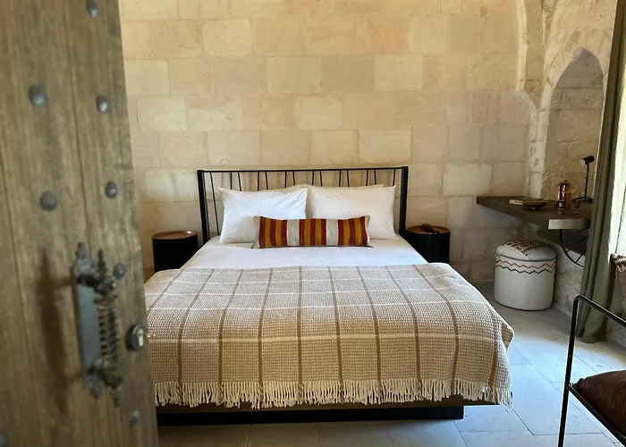 Mirsoum Han Mardin